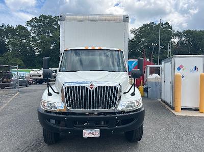 Used 2020 International MV Box Truck for sale #304448 - photo 2