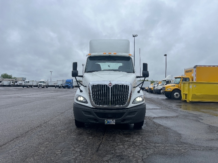 Used 2020 International RH - photo 2