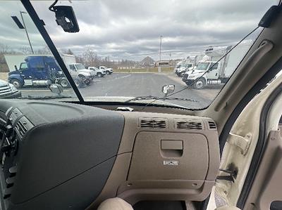 Used 2018 Freightliner Cascadia - photo 1