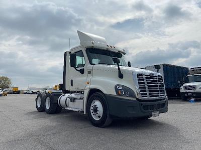 Used 2018 Freightliner Cascadia Detroit DD13 Semi Truck for sale #304627 - photo 1