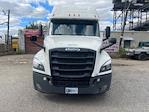 Used 2020 Freightliner Cascadia Detroit DD15AT Semi Truck with Sleeper Cab for sale #304762 - photo 2