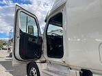Used 2020 Freightliner Cascadia Detroit DD15AT Semi Truck with Sleeper Cab for sale #304762 - photo 9