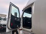 Used 2020 Freightliner Cascadia Detroit DD15AT Semi Truck with Sleeper Cab for sale #304765 - photo 9