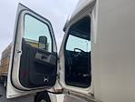 Used 2020 Freightliner Cascadia Detroit DD15AT Semi Truck with Sleeper Cab for sale #304766 - photo 9