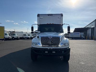 Used 2020 International MV Box Truck for sale #304923 - photo 2