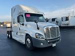Used 2019 Freightliner Cascadia Detroit DD13 Semi Truck with Sleeper Cab for sale #304969 - photo 1