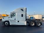 Used 2019 Freightliner Cascadia Detroit DD13 Semi Truck with Sleeper Cab for sale #304969 - photo 4