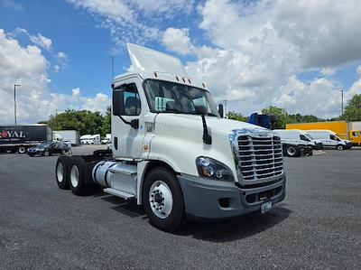 Used 2020 Freightliner Cascadia Detroit DD13 Semi Truck for sale #305162 - photo 1