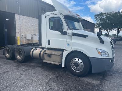 Used 2020 Freightliner Cascadia Detroit DD13 Semi Truck for sale #305190 - photo 1