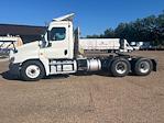 Used 2020 Freightliner Cascadia Detroit DD13 Semi Truck for sale #305292 - photo 4
