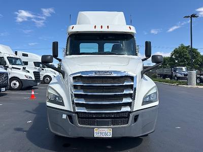 Used 2019 Freightliner Cascadia Detroit DD13 Semi Truck for sale #305769 - photo 2