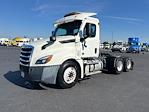 Used 2019 Freightliner Cascadia Detroit DD13 Semi Truck for sale #305802 - photo 3