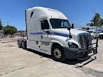 Used 2020 Freightliner Cascadia Detroit DD15AT Semi Truck with Sleeper Cab for sale #305843 - photo 1