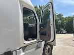 Used 2020 Freightliner Cascadia Detroit DD15AT Semi Truck with Sleeper Cab for sale #305851 - photo 12