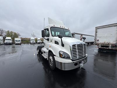 Used 2020 Freightliner Cascadia Detroit DD13 Semi Truck for sale #305984 - photo 1