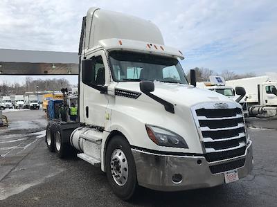 Used 2020 Freightliner Cascadia Detroit DD13 Semi Truck for sale #306425 - photo 1