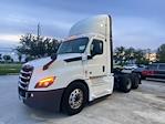 Used 2020 Freightliner Cascadia Detroit DD15AT Semi Truck for sale #306926 - photo 3