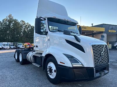 Used 2019 Volvo VNL Volvo D13 Semi Truck for sale #306975 - photo 1