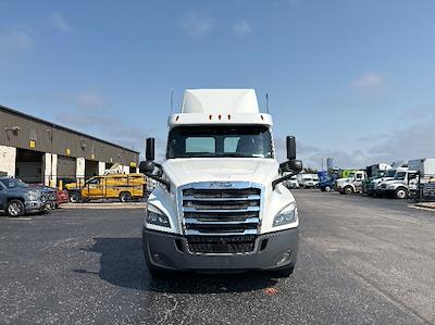 Used 2020 Freightliner Cascadia Detroit DD13 Semi Truck for sale #307385 - photo 2