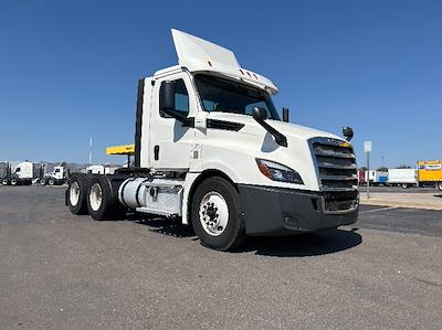 Used 2020 Freightliner Cascadia Detroit DD13 Semi Truck for sale #307391 - photo 1