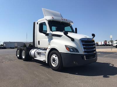 Used 2020 Freightliner Cascadia Detroit DD13 Semi Truck for sale #307392 - photo 1