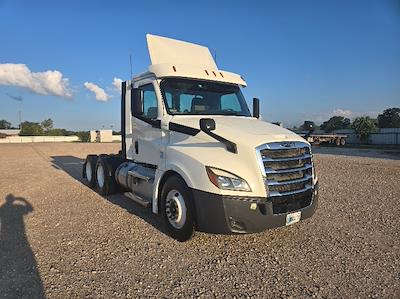 Used 2020 Freightliner Cascadia Detroit DD13 Semi Truck for sale #307394 - photo 1