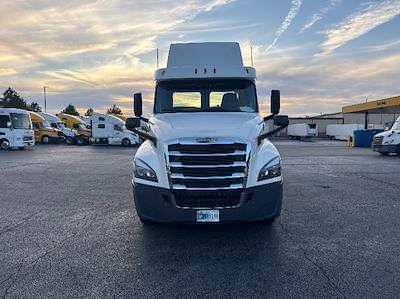 Used 2020 Freightliner Cascadia Detroit DD13 Semi Truck for sale #307517 - photo 2