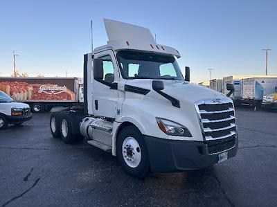 Used 2020 Freightliner Cascadia Detroit DD13 Semi Truck for sale #307518 - photo 1