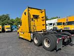 Used 2020 Freightliner Cascadia Detroit DD15AT Semi Truck with Sleeper Cab for sale #307788 - photo 5