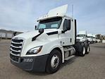 Used 2020 Freightliner Cascadia Detroit DD13 Semi Truck for sale #308017 - photo 3
