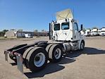 Used 2020 Freightliner Cascadia Detroit DD13 Semi Truck for sale #308018 - photo 7