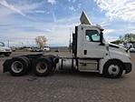 Used 2020 Freightliner Cascadia Detroit DD13 Semi Truck for sale #308020 - photo 8