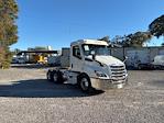 Used 2020 Freightliner Cascadia Detroit DD13 Semi Truck for sale #308037 - photo 1