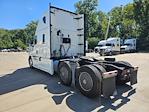 Used 2020 Freightliner Cascadia Detroit DD15AT Semi Truck with Sleeper Cab for sale #308183 - photo 5