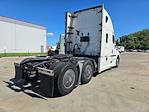Used 2020 Freightliner Cascadia Detroit DD15AT Semi Truck with Sleeper Cab for sale #308183 - photo 7