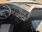 Used 2020 Freightliner Cascadia Detroit DD15AT Semi Truck with Sleeper Cab for sale #308189 - photo 12