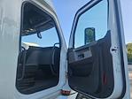 Used 2020 Freightliner Cascadia Detroit DD15AT Semi Truck with Sleeper Cab for sale #308197 - photo 13