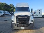 Used 2020 Freightliner Cascadia Detroit DD15AT Semi Truck with Sleeper Cab for sale #308197 - photo 2