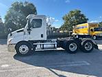 Used 2020 Freightliner Cascadia Detroit DD13 Semi Truck for sale #308615 - photo 4