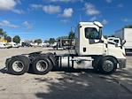 Used 2020 Freightliner Cascadia Detroit DD13 Semi Truck for sale #308616 - photo 8