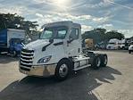 Used 2020 Freightliner Cascadia Detroit DD13 Semi Truck for sale #308618 - photo 1