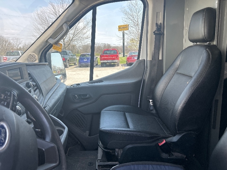 Used 2023 Ford Transit 250 - photo 20
