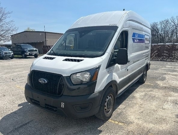 Used 2023 Ford Transit 250 - photo 5