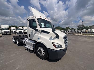 Used 2020 Freightliner Cascadia Detroit DD13 Semi Truck for sale #311203 - photo 1
