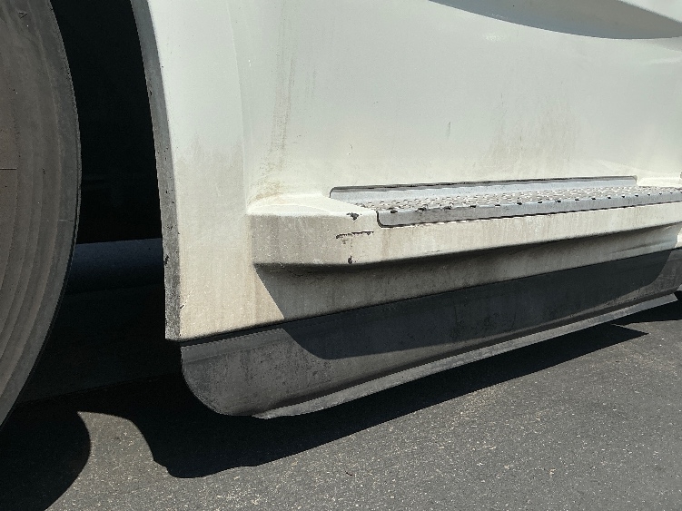 Used 2023 Freightliner Cascadia - photo 27