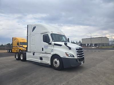 Used 2022 Freightliner Cascadia Detroit DD15AT Semi Truck with Sleeper Cab for sale #312666 - photo 1