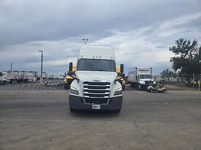 Used 2022 Freightliner Cascadia Detroit DD15AT Semi Truck with Sleeper Cab for sale #312666 - photo 2