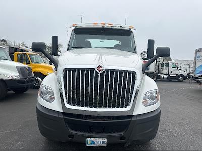Used 2018 International LT International A26 Semi Truck for sale #313076 - photo 2
