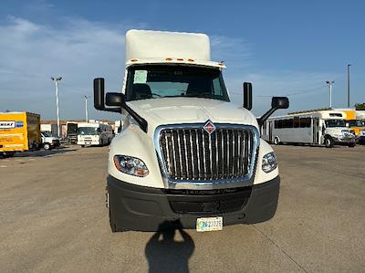 Used 2018 International LT International A26 Semi Truck for sale #313123 - photo 2