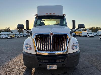 Used 2018 International LT International A26 Semi Truck for sale #313215 - photo 2